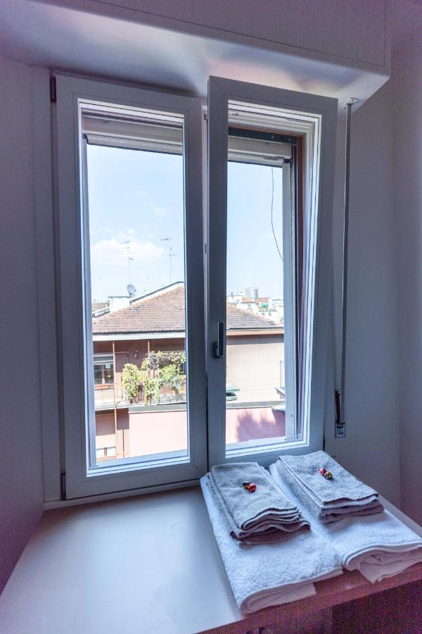 Milan Flat 5 Min From Duomo With Park For Small Cars Eksteriør bilde